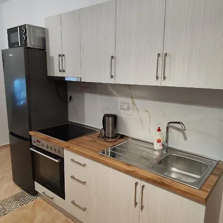Sunny Side Apartments Vlore Exterior photo