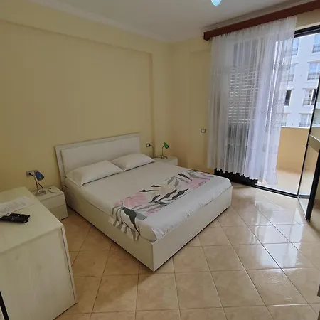 Sunny Side Apartments Vlore Exterior photo