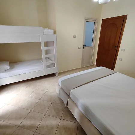 Sunny Side Apartments Vlore Exterior photo