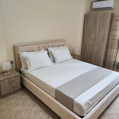 Sunny Side Apartments Vlore Exterior photo