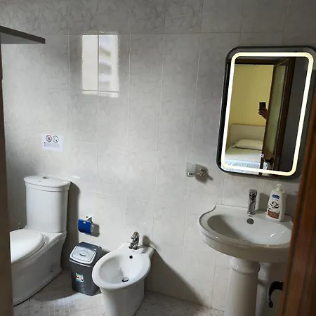 Sunny Side Apartments Vlore Exterior photo