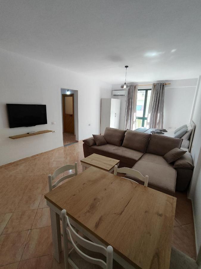 Sunny Side Apartment Vlore