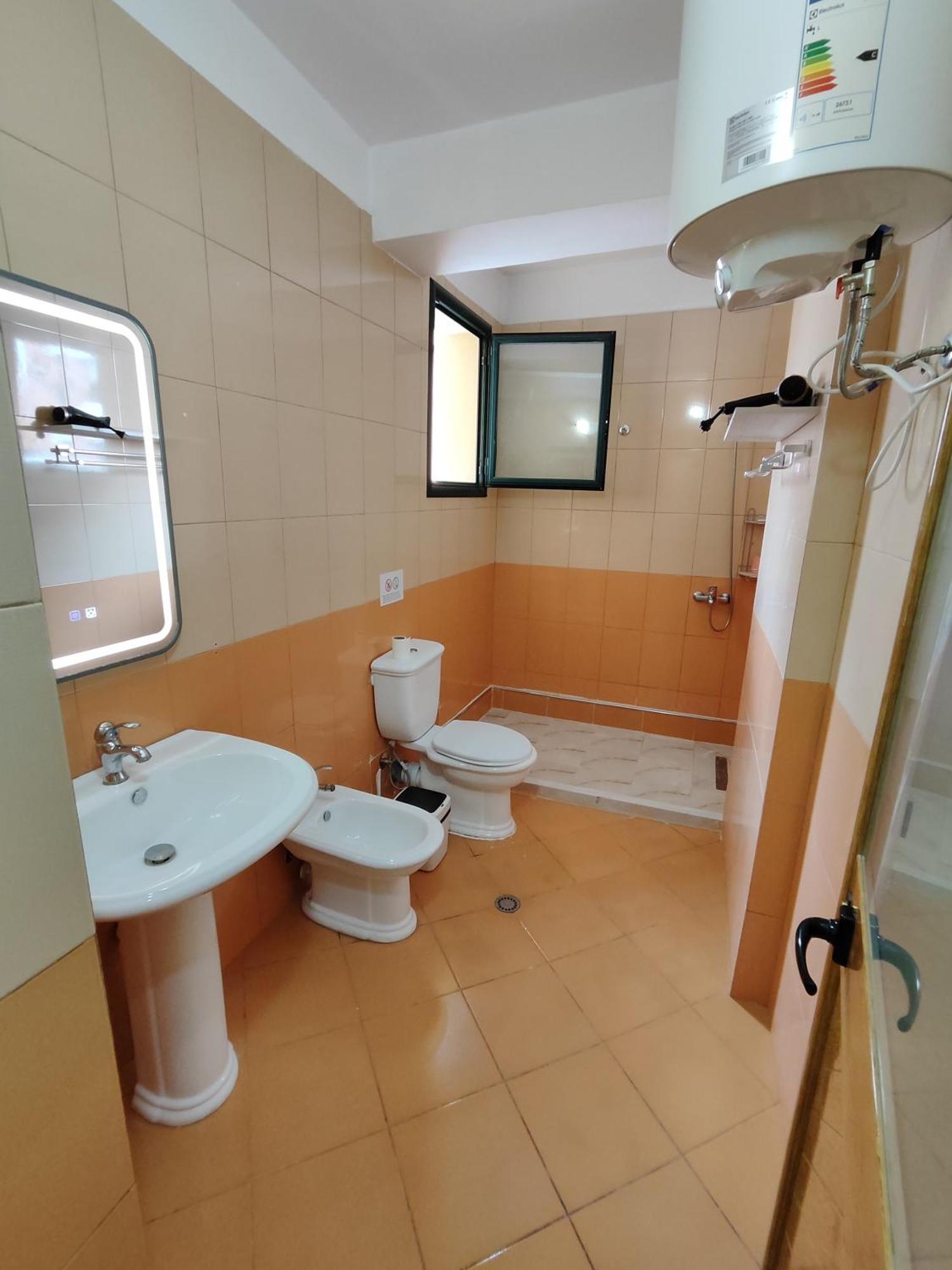 Sunny Side Apartment Vlore