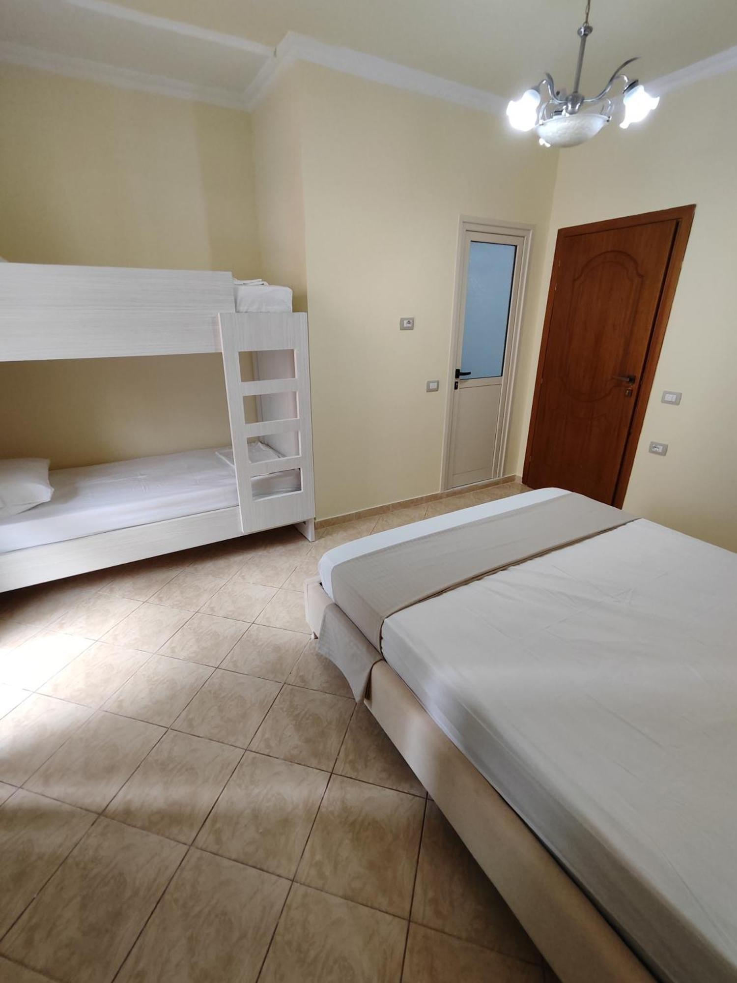Apartment Sunny Side Vlore