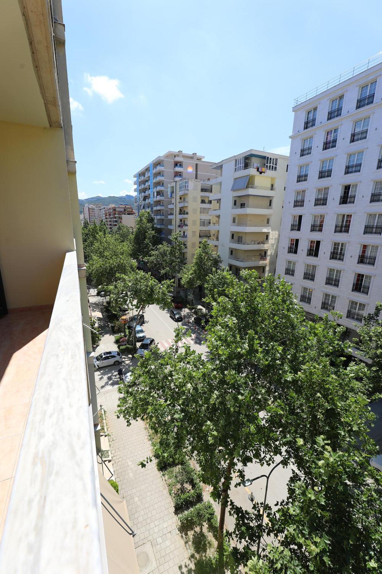 Sunny Side * Vlorë