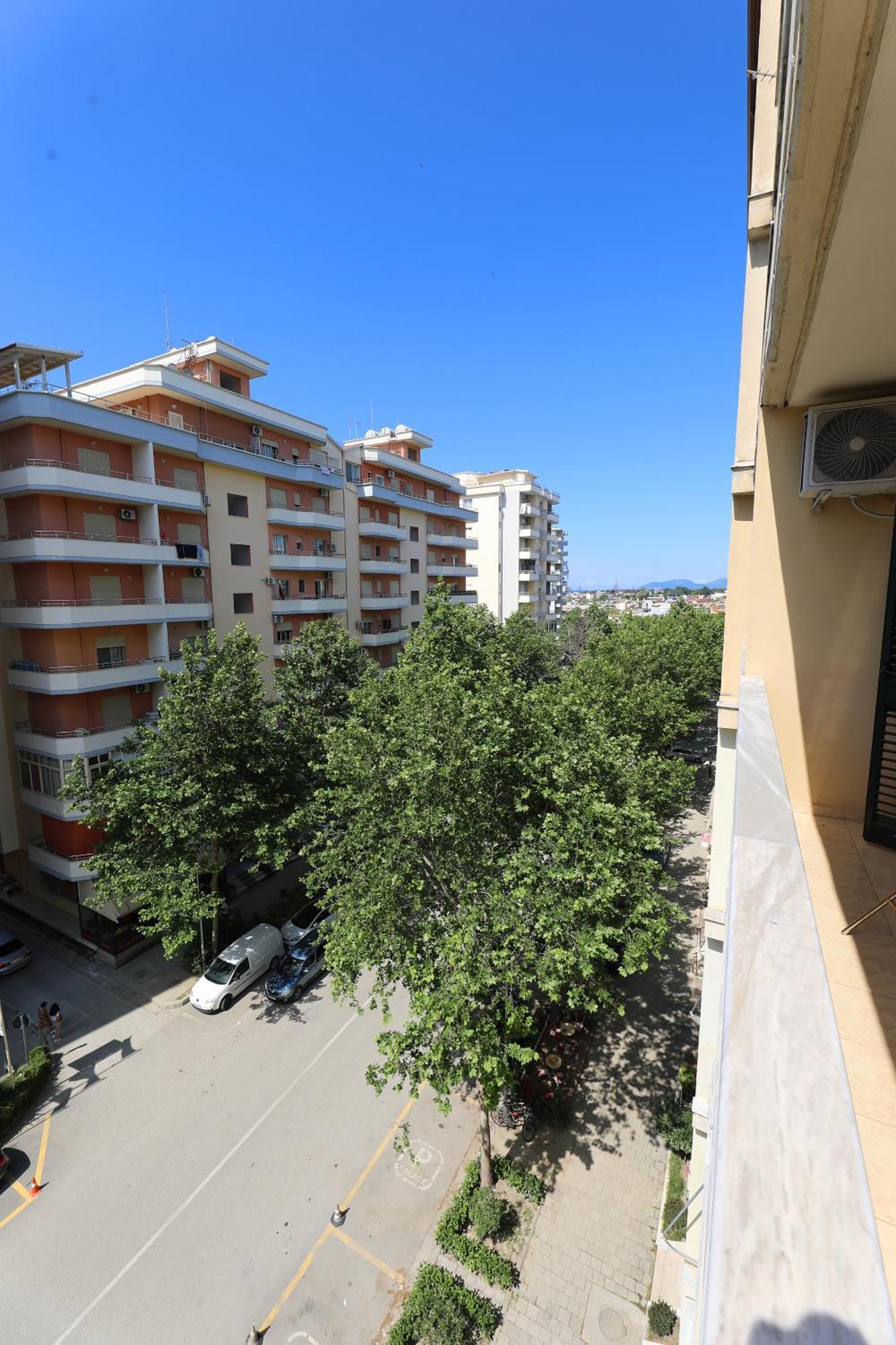 Sunny Side * Vlorë